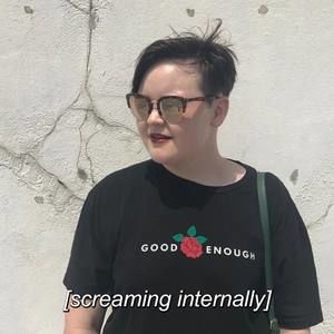 Meet your Posher, Emily